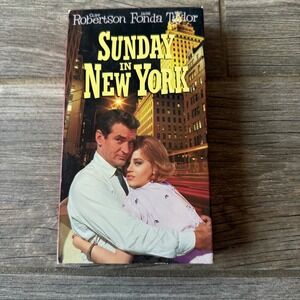 Sunday In New York VHS Movie 1983 Jane Fonda Cliff Robertson Comedy Romance‎